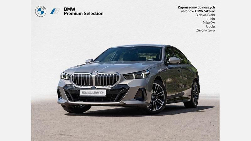 Używany BMW 520 Comfort Edition 197 KM (144 kW) 2024 Szary oxide metalizowany Sedan/Limuzyna
