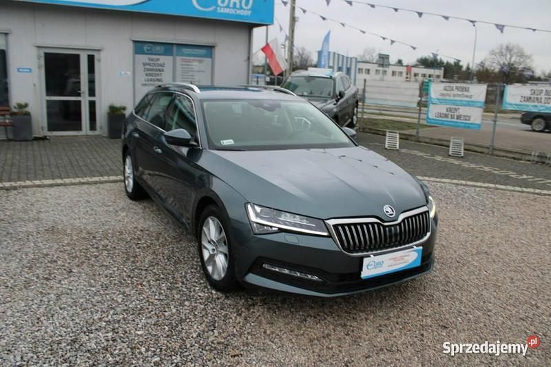 Używany Skoda Superb Ambition 2021 Szary Kombi