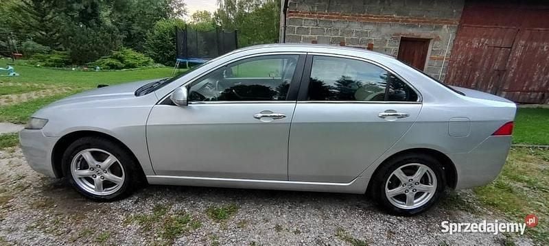 Srebrny Używany 2003 Honda Accord Sedan/Limuzyna | 10 200 zł (Uczciwa cena) - Obraz 1/4