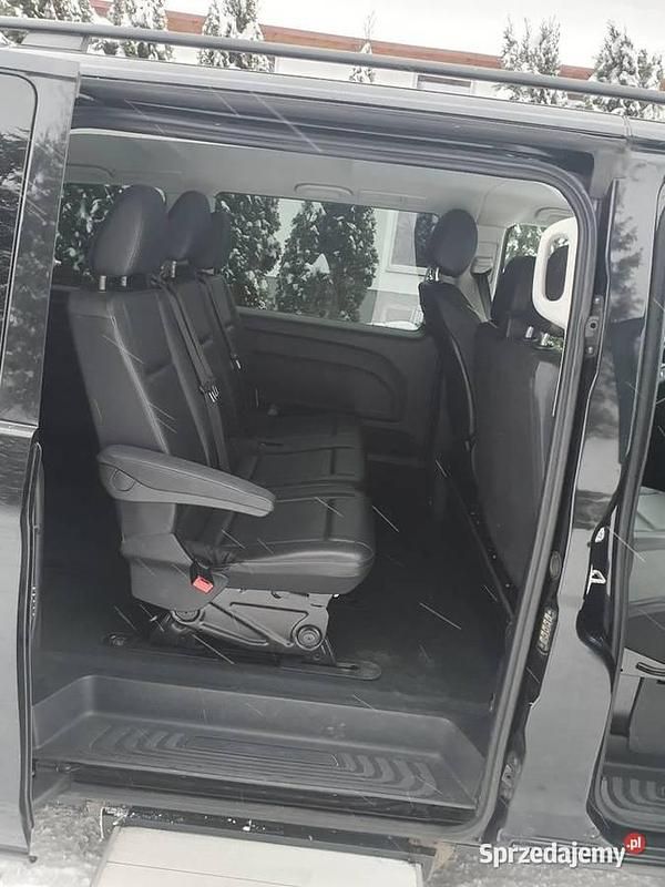 Czarny Używany 2019 Mercedes Vito Van | 84 000 zł (Dość drogi) - Obraz 1/4