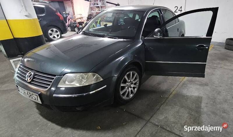Używany VW Passat 2004 Zielony Sedan/Limuzyna