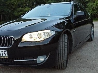 Czarny Używany 2013 BMW 520 Kombi | 36 500 zł (Super Cena) - Obraz 1/4