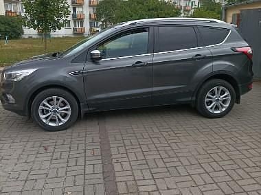Szary Używany 2019 Ford Kuga SUV | 66 900 zł (Dobra cena) - Obraz 1/4