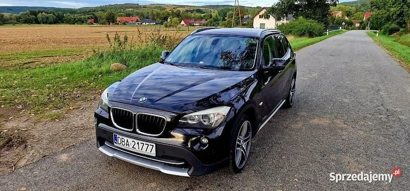 Używany 2010 BMW X1 Sport Line SUV | 33 500 zł (Dobra cena) - Obraz 1/4