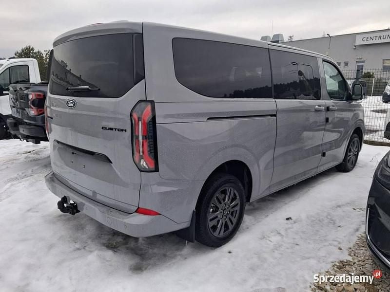 Nowe Ford Transit Custom Limited 150 KM (110 kW) 2025 Szary Sedan/Limuzyna