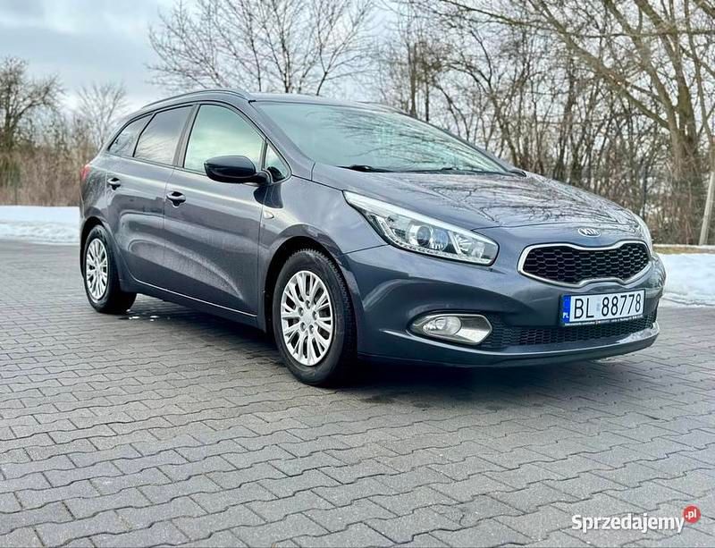 Używany Kia Ceed 2017 Grafitowy Hatchback