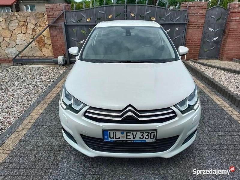 Biały Używany 2015 Citroën C4 Hatchback | 27 200 zł (Dobra cena) - Obraz 1/4