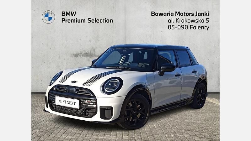 Używany Mini Cooper S 204 KM (150 kW) 2024 Nanuq white metalizowany Hatchback