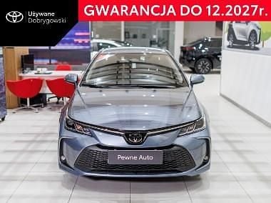 Używany Toyota Corolla Comfort 125 KM (91 kW) 2024 Niebieski Sedan/Limuzyna