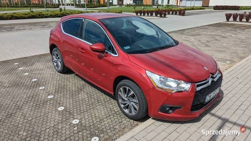 Używany 2011 Citroën DS4 Hatchback | 30 900 zł (Drogi) - Obraz 1/4