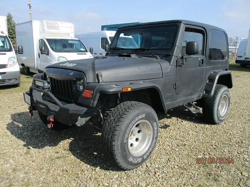 Czarny Używany 2005 Jeep Wrangler SUV | 48 500 zł - Obraz 1/4