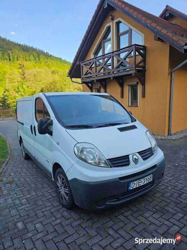 Używany 2008 Renault Trafic Van | 15 999 zł (Super Cena) - Obraz 1/4