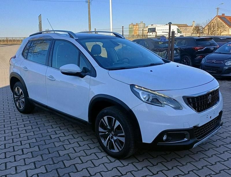 Używany Peugeot 2008 110 KM (80 kW) 2016 Biały SUV