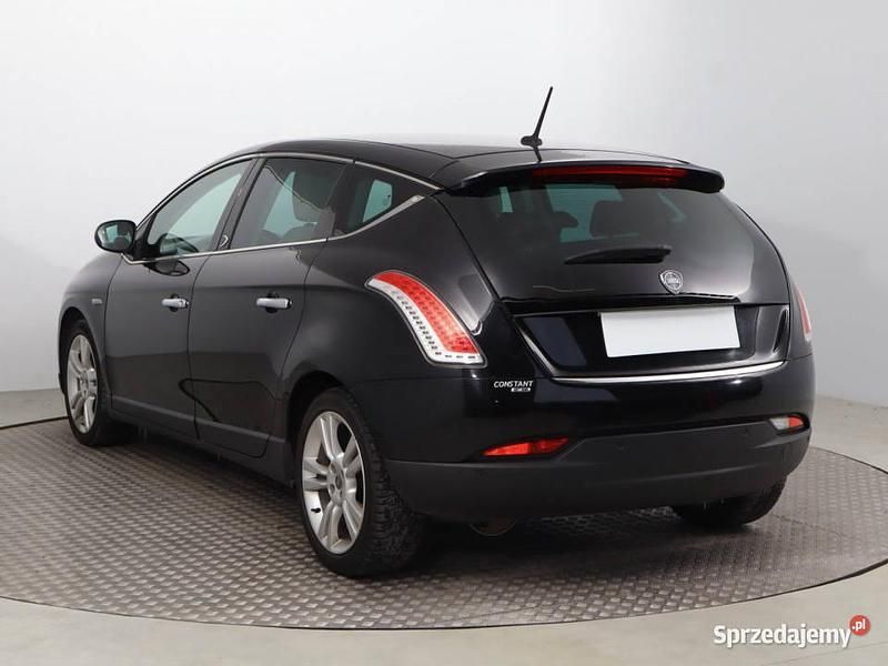 Używany Lancia Delta 2011 Czarny Hatchback
