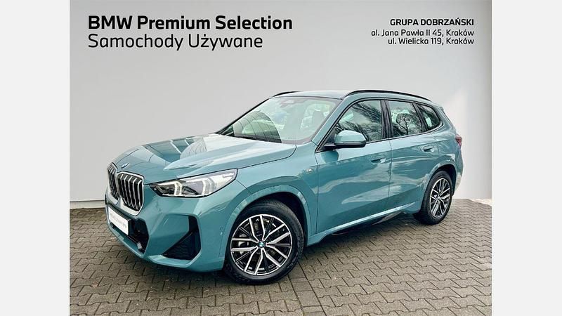Używany BMW X1 Luxury Line 156 KM (114 kW) 2024 Zielony cape york metalizowany SUV