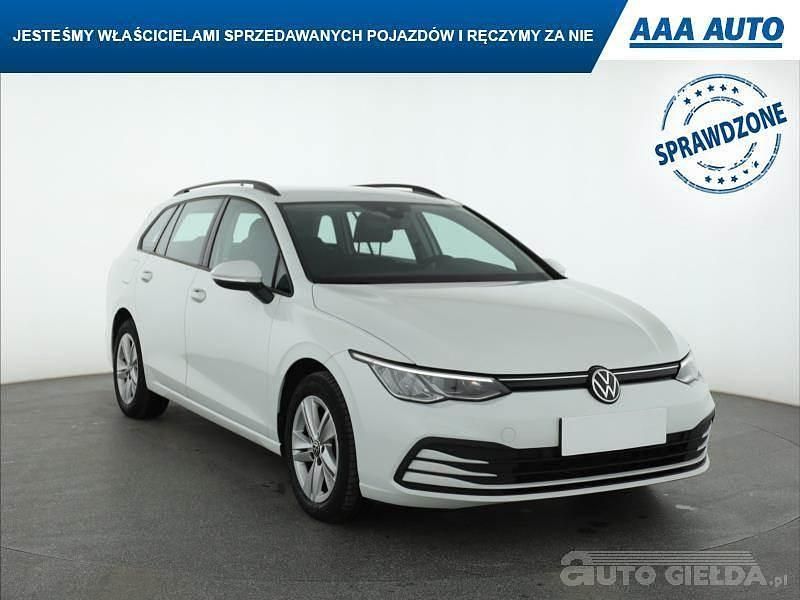 Używany VW Golf VII 2021 Biały Hatchback