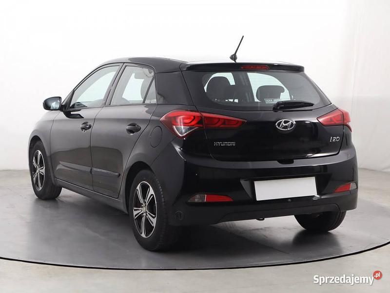 Używany Hyundai i20 2018 Czarny Hatchback