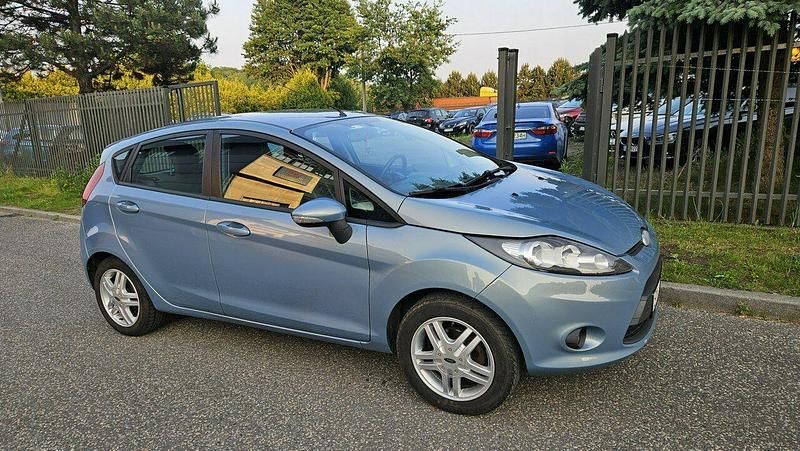 Szary Używany 2009 Ford Fiesta Hatchback | 2800 zł - Obraz 1/4