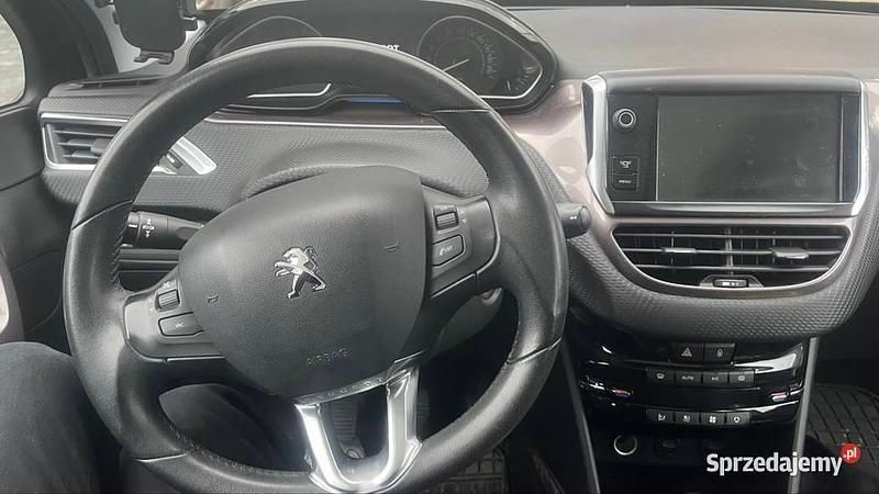 Używany Peugeot 2008 120 KM (88 kW) 2013 Brązowy SUV