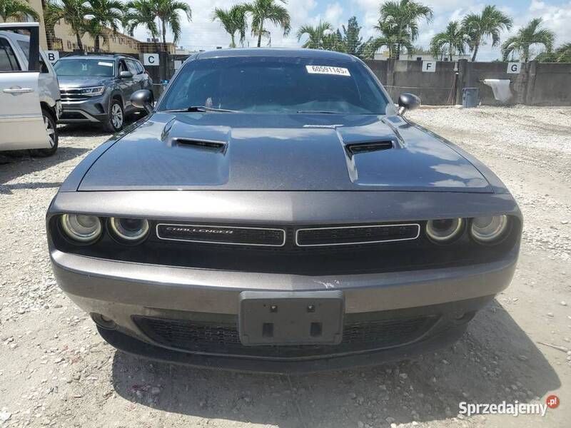 Używany Dodge Challenger SXT 2015 Coupe