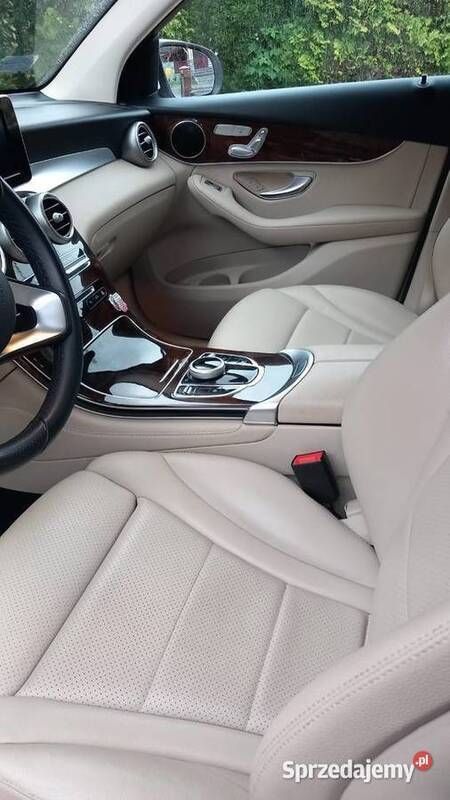 Używany Mercedes GLC300 2018