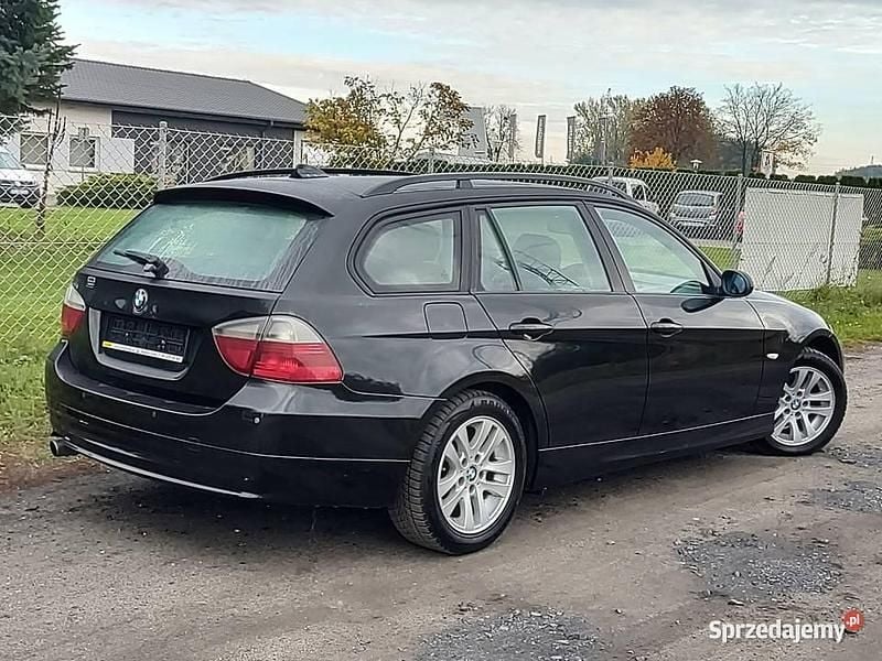 Używany BMW 320 2006 Czarny Kombi
