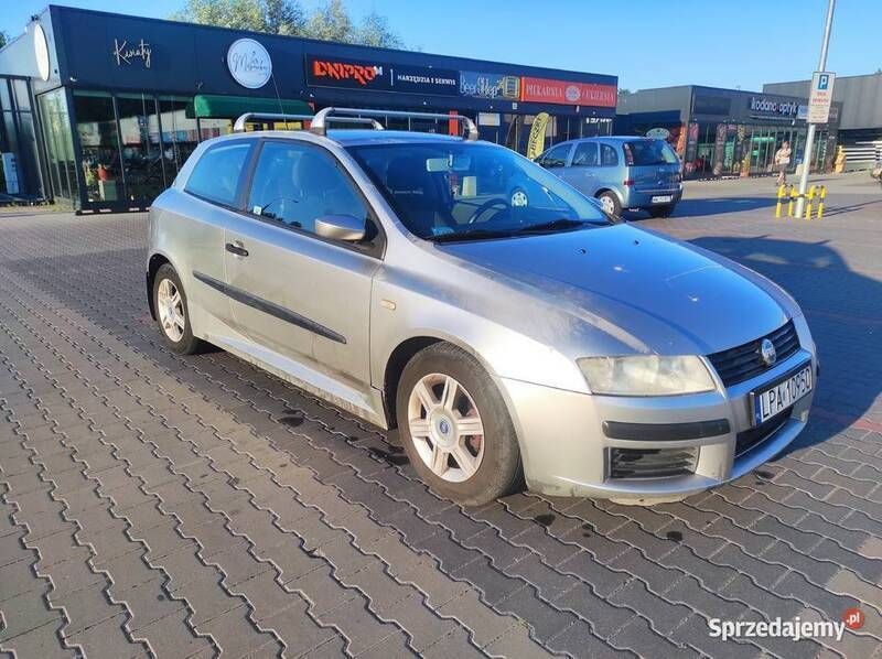Używany Fiat Stilo 2002 Srebrny Hatchback