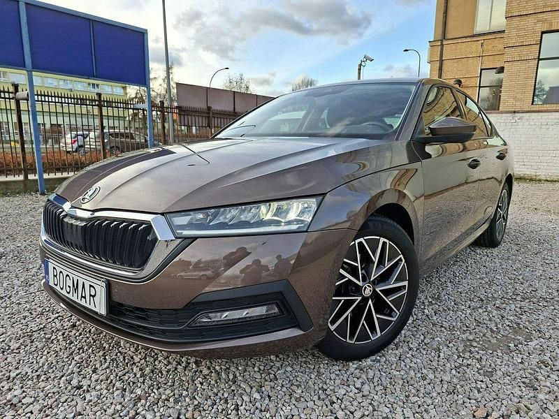 Brązowy Używany 2020 Skoda Octavia Sedan/Limuzyna | 74 900 zł (Uczciwa cena) - Obraz 1/4