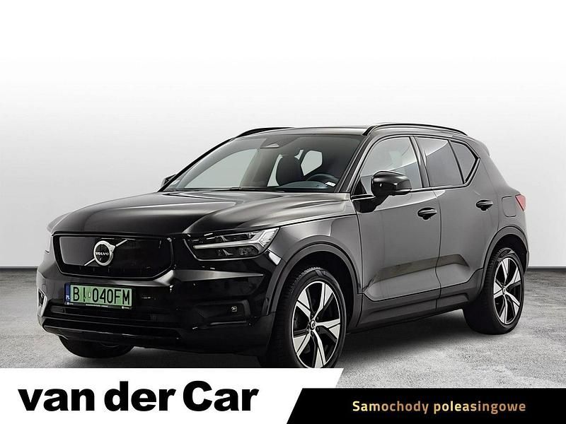 Czarny Używany 2021 Volvo XC40 Pro SUV | 169 900 zł - Obraz 1/4