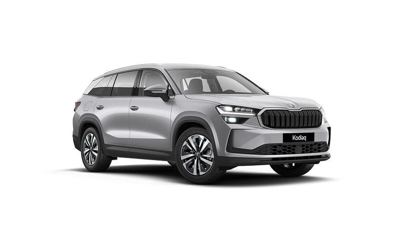 Srebrny brillant metalizowany Nowe 2025 Skoda 105 Sedan/Limuzyna | 231 650 zł - Obraz 1/4
