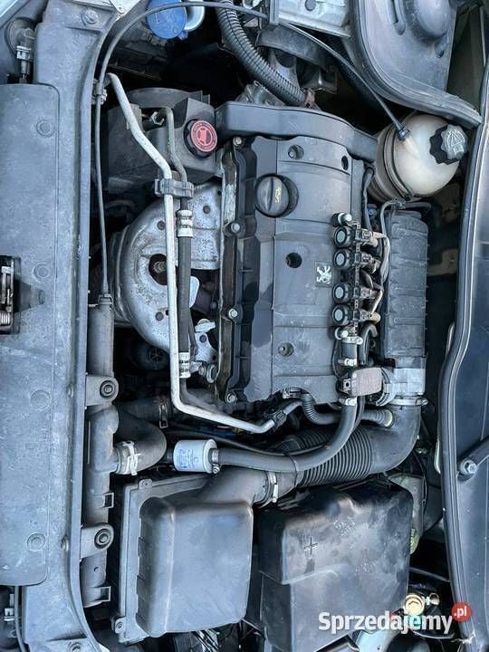 Srebrny Używany 2003 Peugeot 206 CC Kabriolet | 8300 zł (Dość drogi) - Obraz 1/4