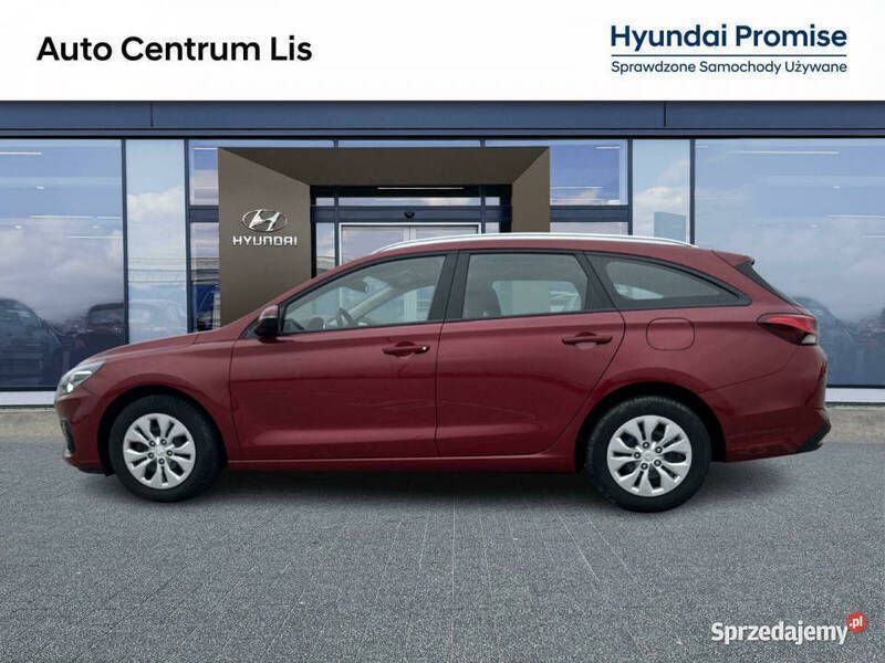 Czerwony Używany 2023 Hyundai i30 Kombi | 62 900 zł (Dobra cena) - Obraz 1/4