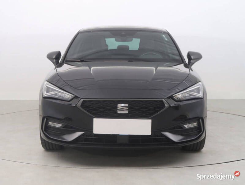 Czarny Używany 2020 Seat Leon Hatchback | 73 999 zł (Uczciwa cena) - Obraz 1/4