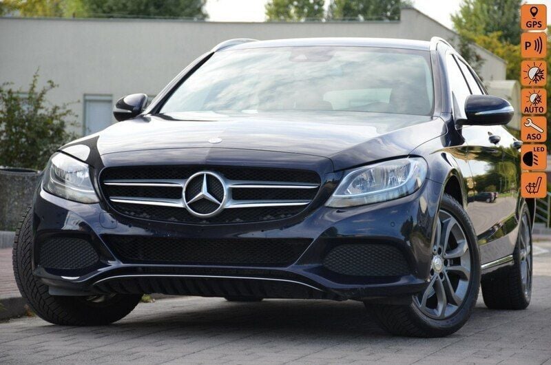 Niebieski (metalik) Używany 2014 Mercedes C220 Sedan/Limuzyna | 47 900 zł (Uczciwa cena) - Obraz 1/4