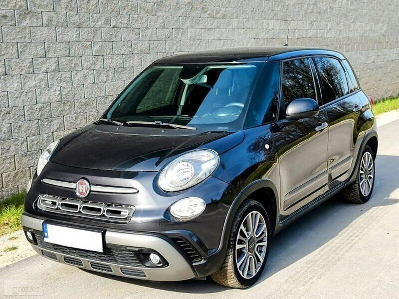 Szary Używany 2018 Fiat 500L Minivan | 36 900 zł (Uczciwa cena) - Obraz 1/4