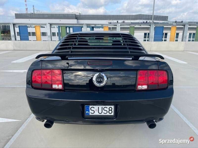 Używany Ford Mustang GT Premium 2005 Czarny Coupe
