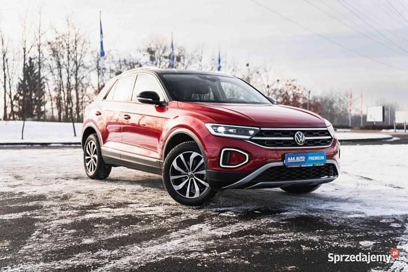 Używany VW T-Roc 150 KM (110 kW) 2022 Czerwony SUV