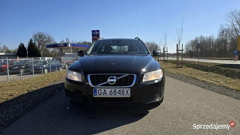Używany Volvo V70 2012 Czarny Kombi
