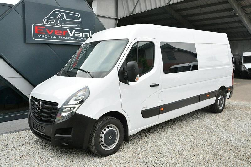 Biały Używany 2021 Opel Movano Van | 104 900 zł (Dobra cena) - Obraz 1/4