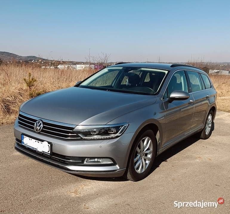 Srebrny Używany 2019 VW Passat Kombi | 69 900 zł (Uczciwa cena) - Obraz 1/4