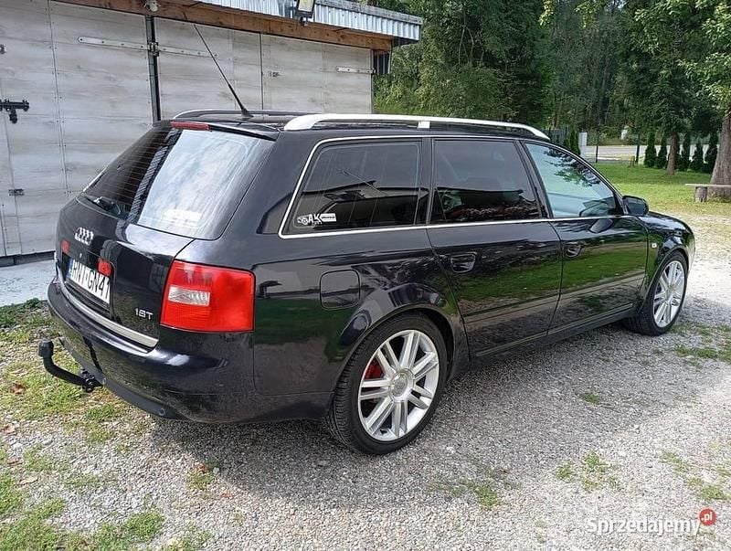 Niebieski Używany 2004 Audi A6 Ambiente Kombi | 11 200 zł - Obraz 1/4