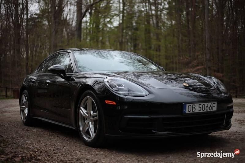 Używany Porsche Panamera 4 2018 Sedan/Limuzyna