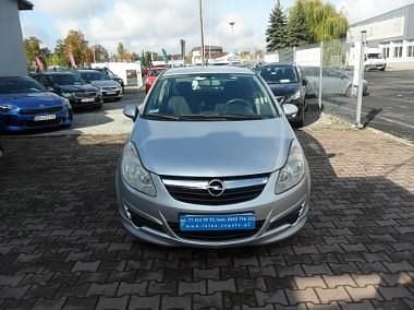 Srebrny Używany 2007 Opel Corsa Hatchback | 8400 zł (Uczciwa cena) - Obraz 1/4