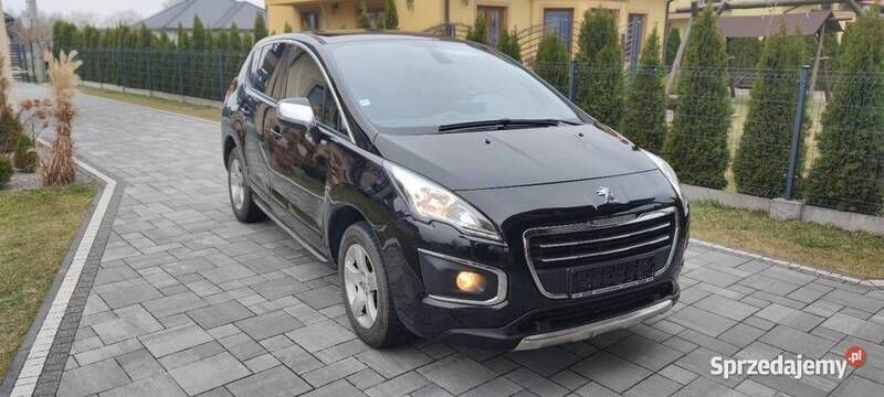 Czarny Używany 2015 Peugeot 3008 Hatchback | 43 500 zł - Obraz 1/4