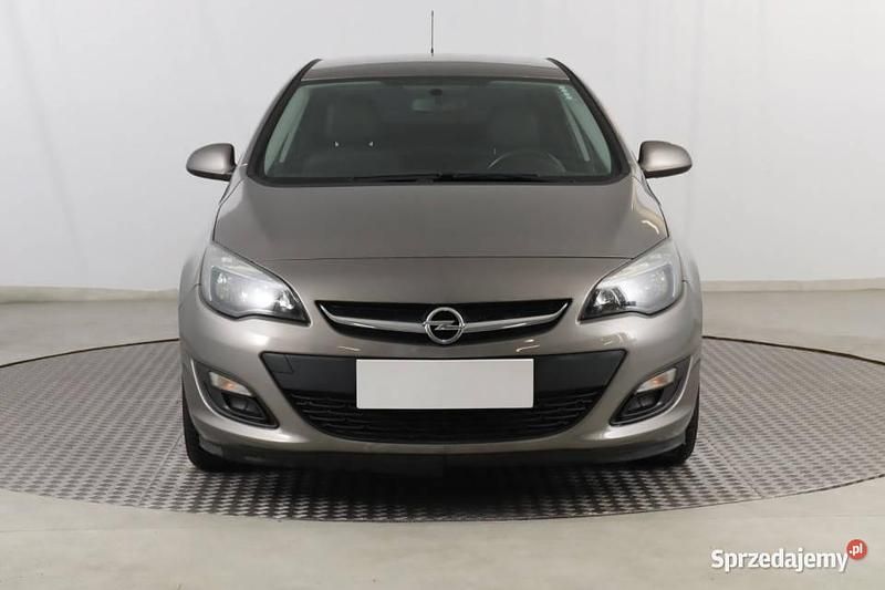 Używany Opel Astra 2016 Szary Sedan/Limuzyna