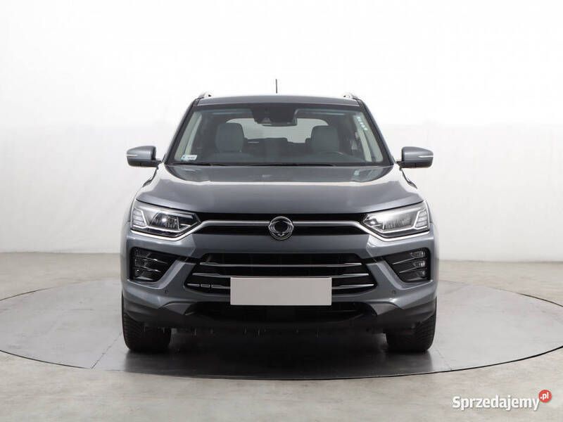 Szary Używany 2022 Ssangyong Korando SUV | 82 999 zł (Uczciwa cena) - Obraz 1/4
