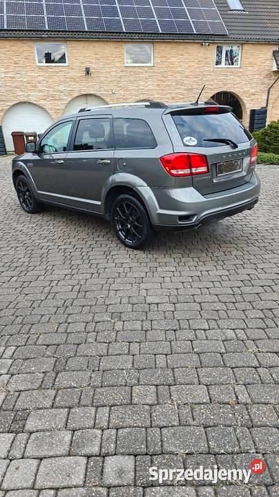 Używany Dodge Journey 2013 Brązowy SUV