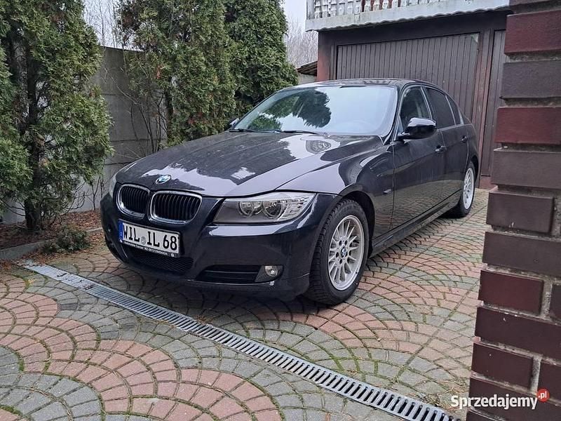 Używany 2010 BMW 318 | 19 900 zł (Dobra cena) - Obraz 1/4