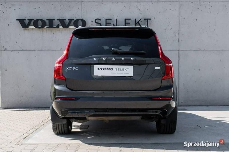 Używany Volvo XC90 Ultimate 455 KM (334 kW) 2023 Szary SUV