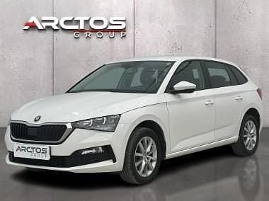 Biały Używany 2020 Skoda Scala Hatchback | 53 900 zł (Uczciwa cena) - Obraz 1/4